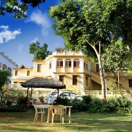 Hotel Mount Villa-3